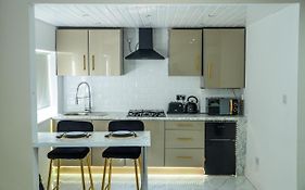 Luxe Bungalow Bradford